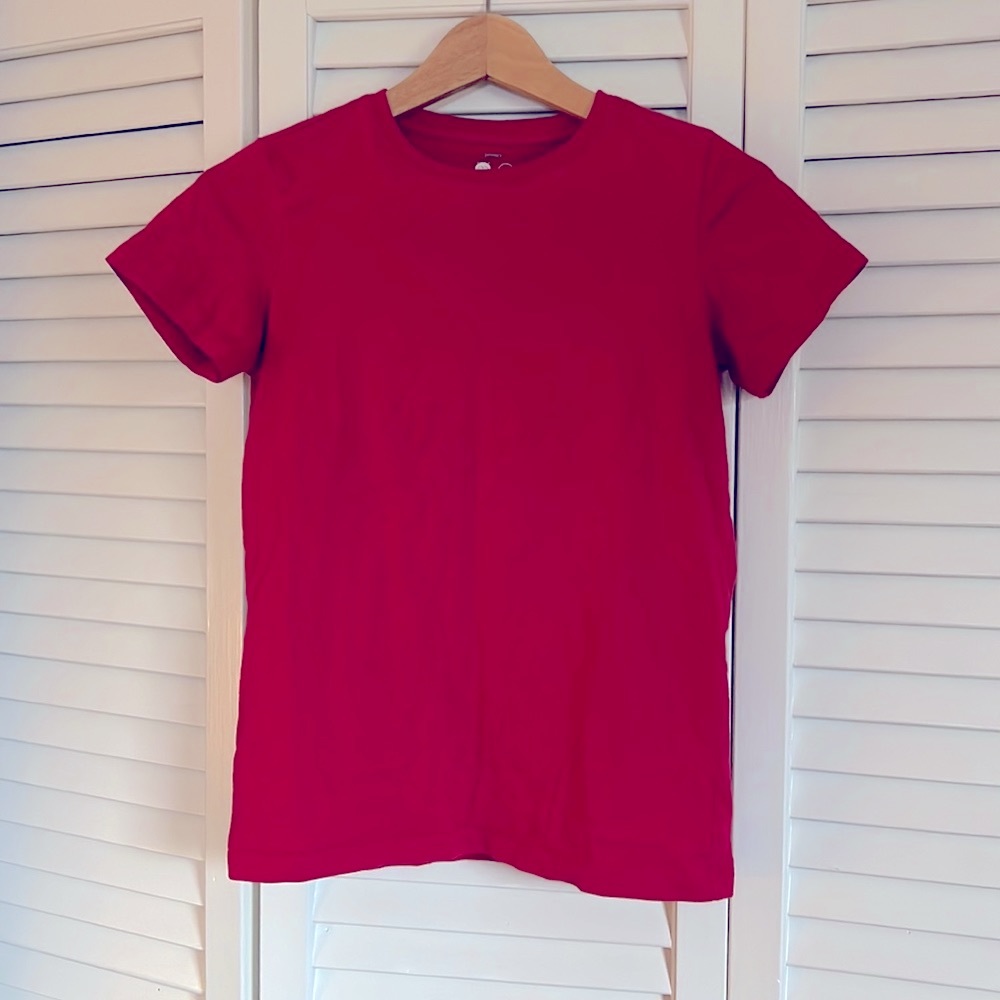 Primary tee
